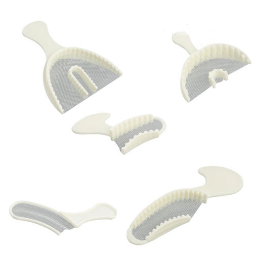 Lingura amprenta din plastic cu plasa